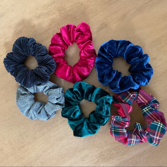 Set of 6 Small Scrunchies - Picture 2 of 2